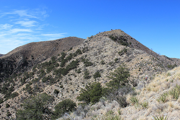 Once on the ENE Ridge we followed it towards the summits, climbing over the knob on the right