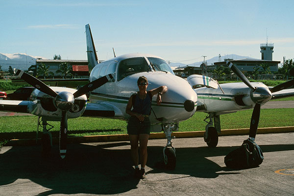 The plane that will fly us from San Jose to Palmar Sur