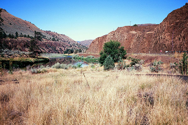 Along the John Day River