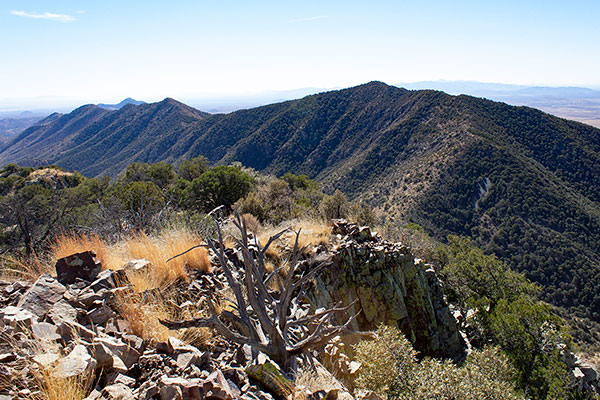 Henry Peak to the south from Black Diamond Peak