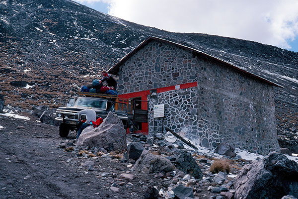 Packing the truck for the drive back to Tlachichuca
