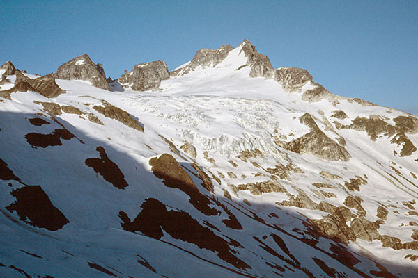 Dome Peak from Itswoot Ridge
